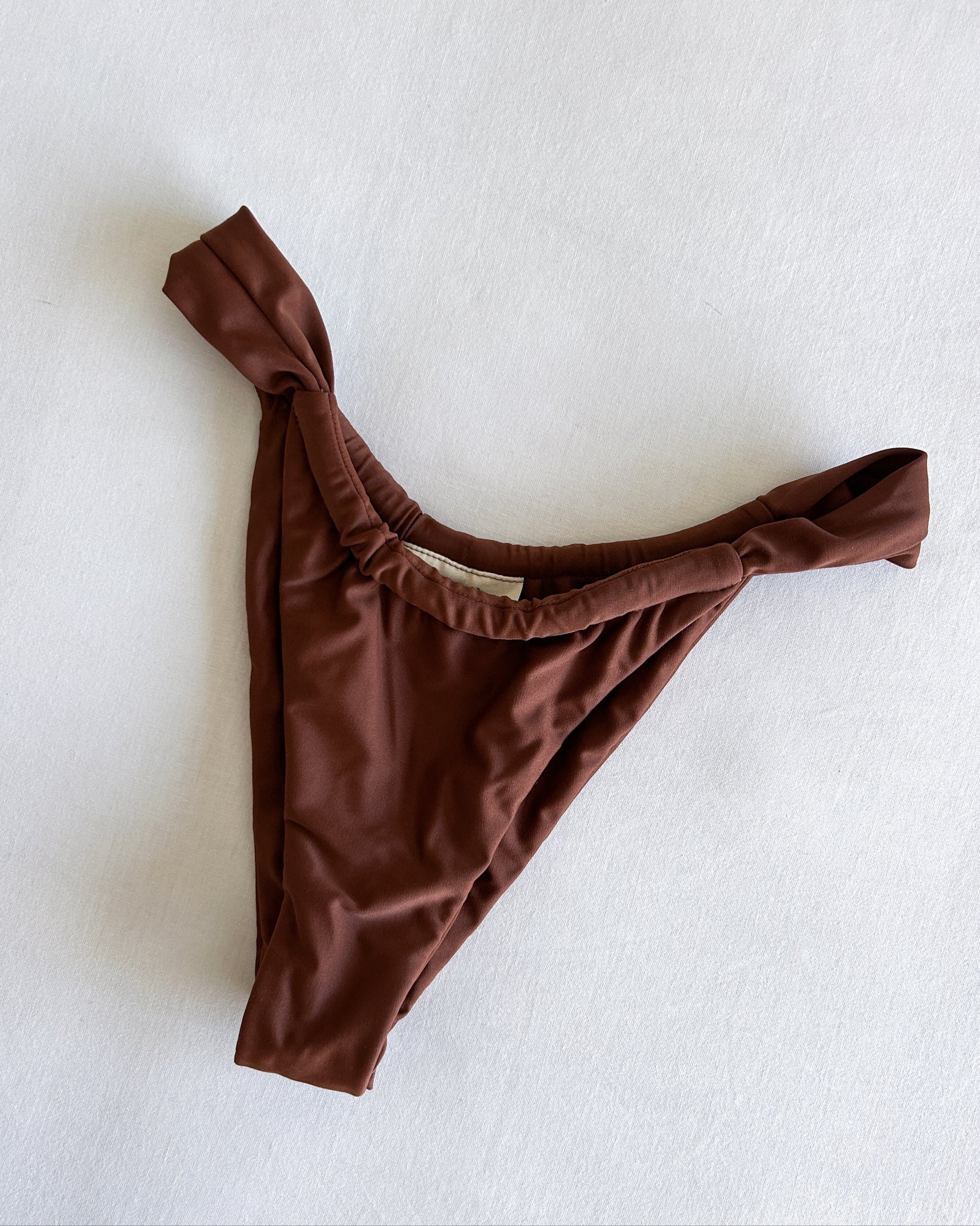 LUCIA CHEEKY BOTTOMS | SIZE 10 & 12