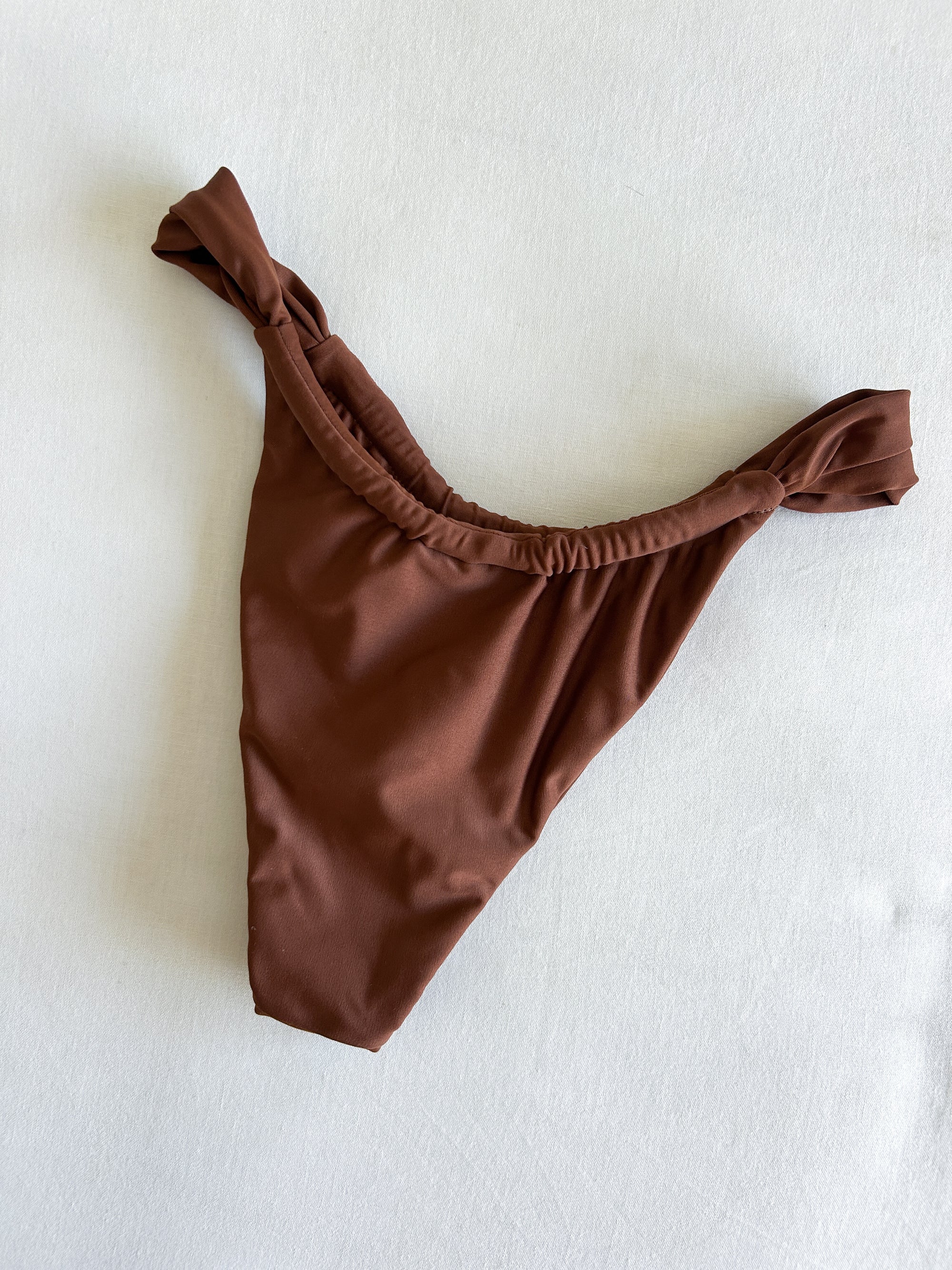 LUCIA CHEEKY BOTTOMS | SIZE 10 & 12