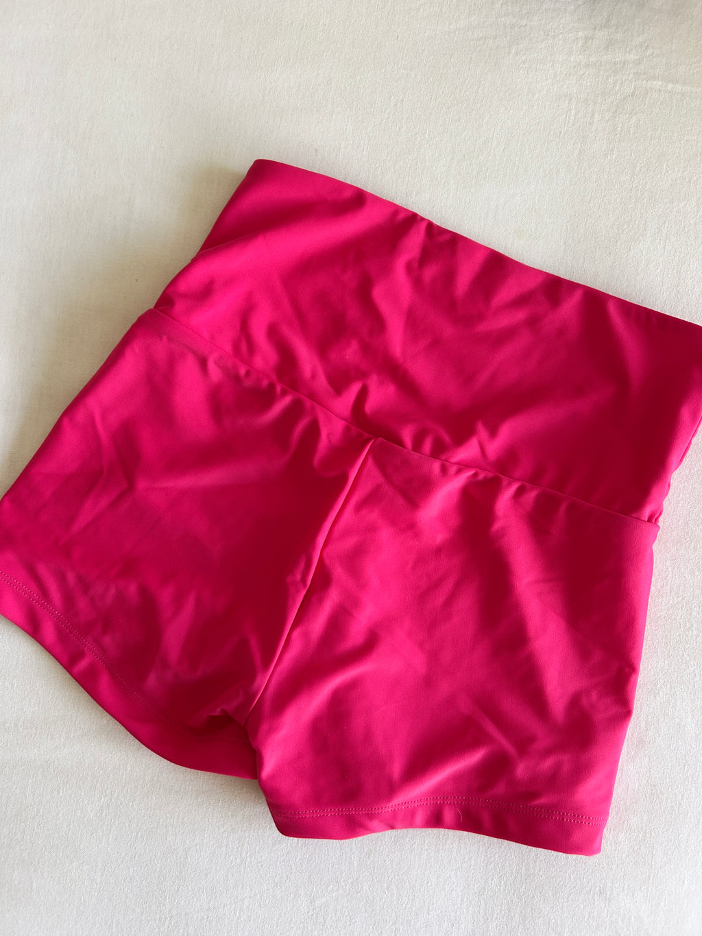 RASPBERRY SWIM SHORT | SIZE SMALL