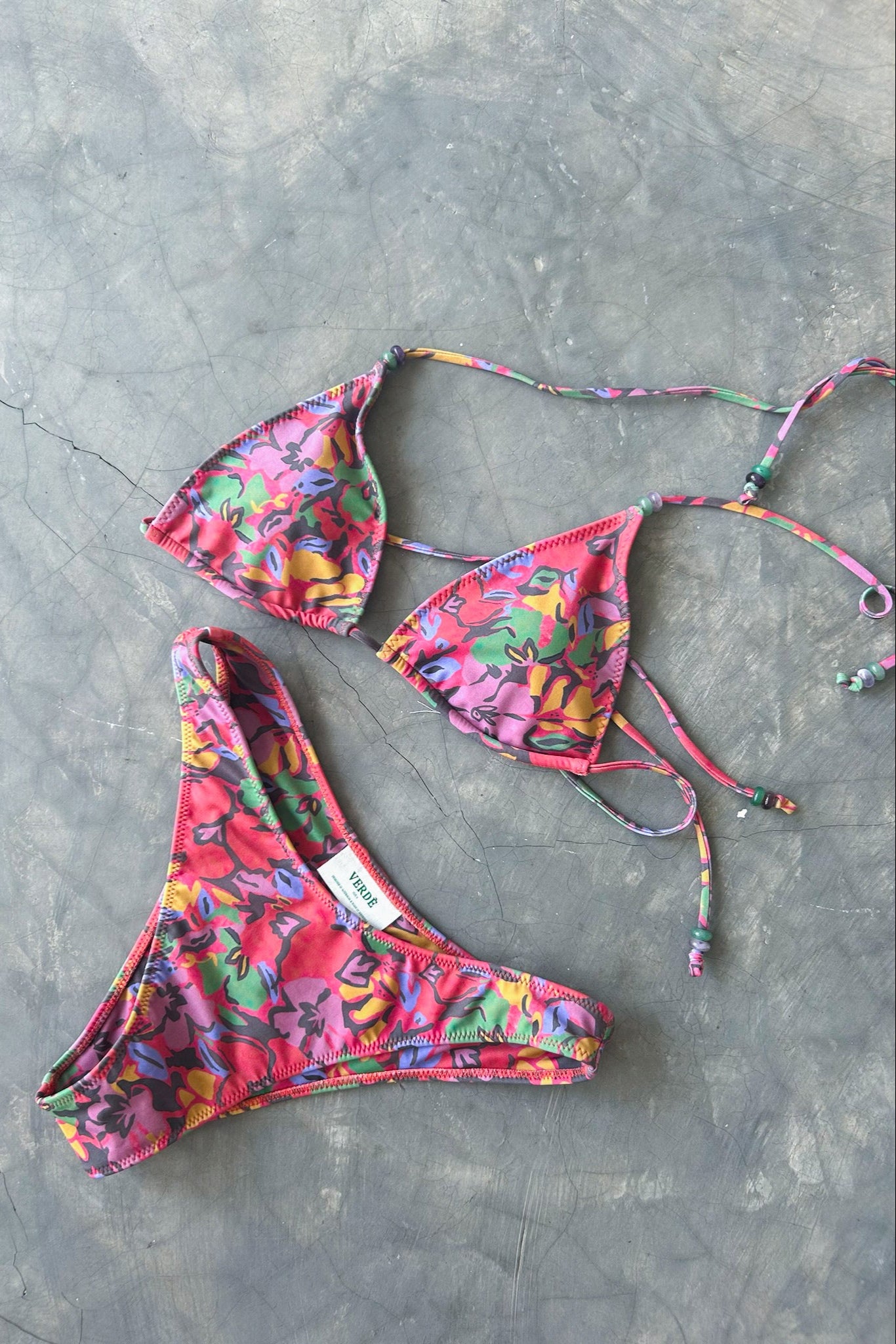 IVY TIE TRIANGLE TOP